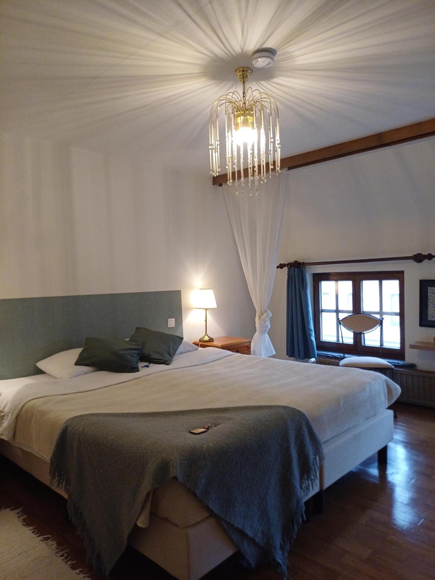 Guesthouse La Maison De Fille Diest Exterior photo